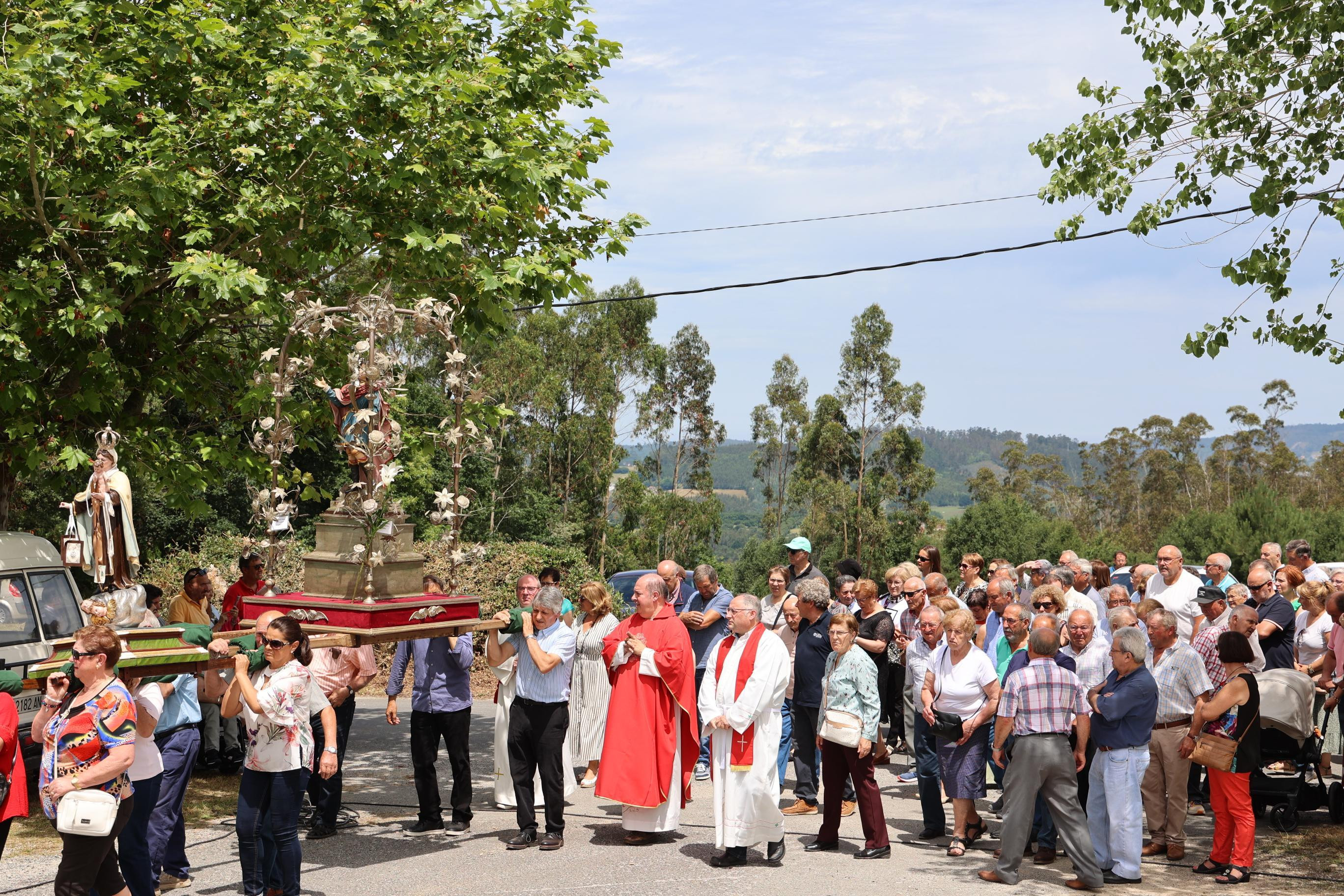 San Adrián da Piña abre el fin de semana festivo