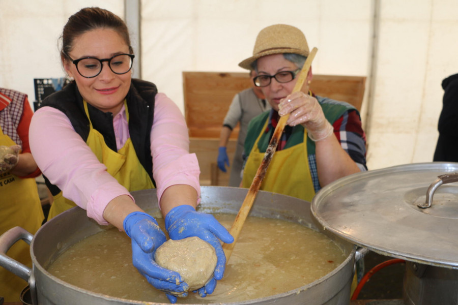 Mazaricos celebra el domingo la 23º edición de la Festa do Bolo do Pote