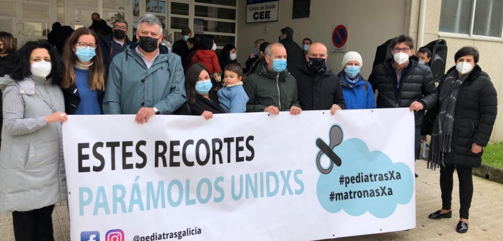 Pediatras e Matronas Xa se concentran en Cee por la precaria situación del servicio