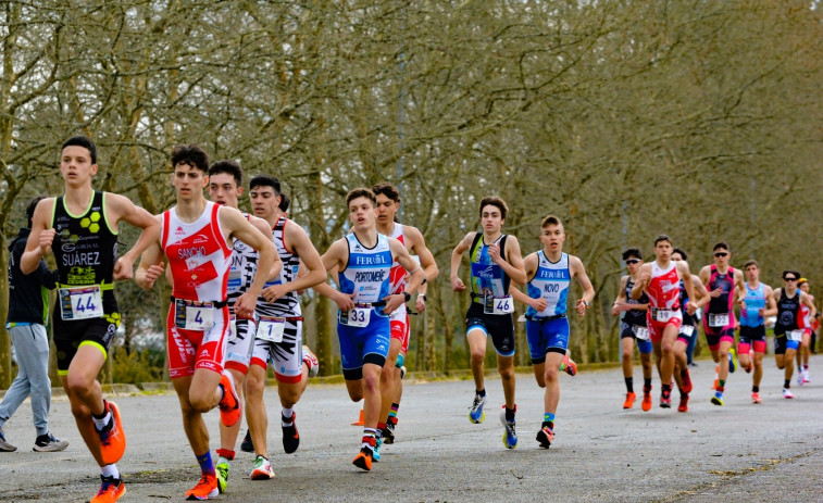 Tres podios para la AD Fogar en el Cidade de Santiago