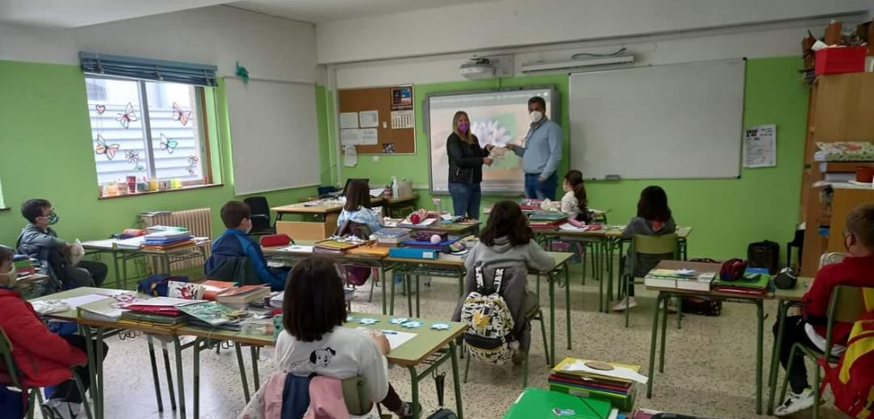 El colegio Eduardo Pondal de Ponteceso conmemorará con un emotivo acto su 50 aniversario