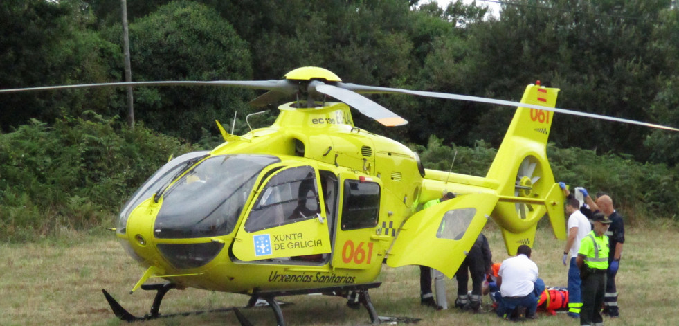 Evacuan en helicóptero a un hombre que sufrió un atropello en Mazaricos