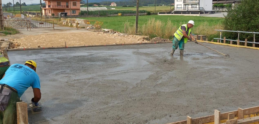 Avanza a buen ritmo el hormigonado de la ODT de la vía entre Baíñas y Dumbría