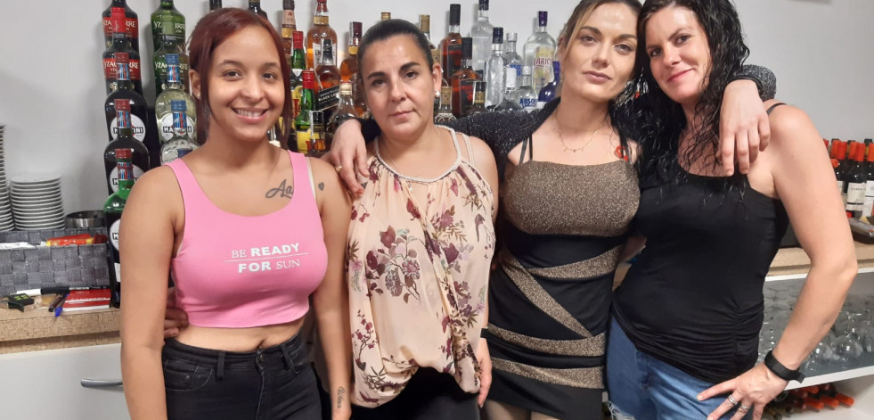 Apertura del café-bar “Alecrín” en Paiosaco