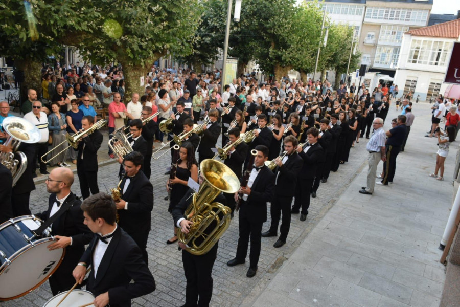 Cee dedica cuatro días a la musica