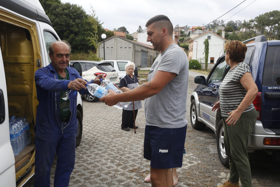 El agua de Malpica sigue sin ser apta para el consumo