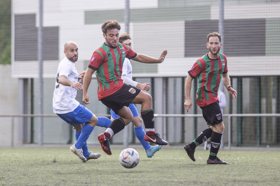 El Xallas demuestra en el derbi de Mazaricos su condición de favorito para el ascenso