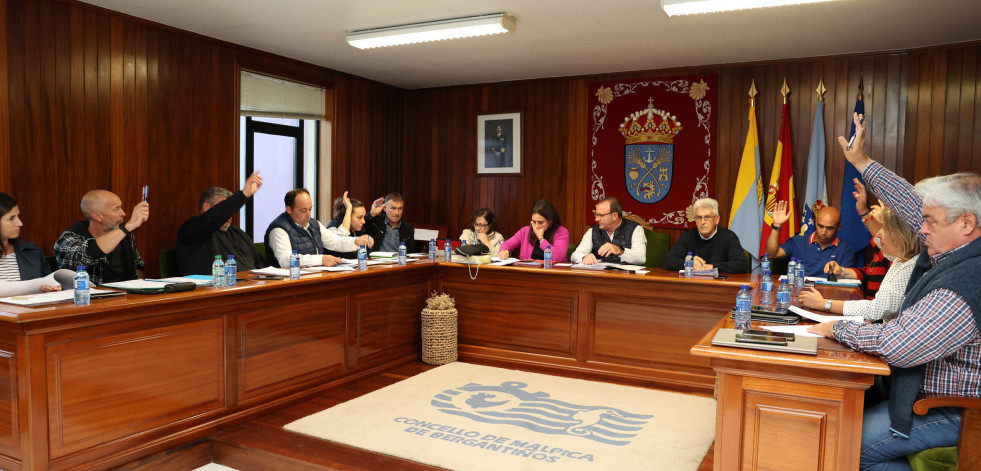 El pleno de Malpica aprueba las obras que se financiarán con el plan adicional de la Diputación