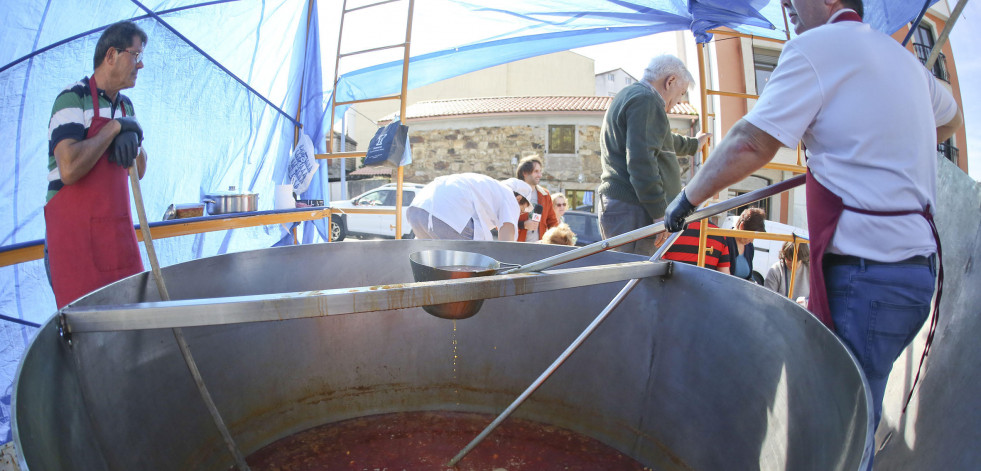 La XXX Feira das Fabas de Ponteceso repartirá más de 250 kilos de leguminosas