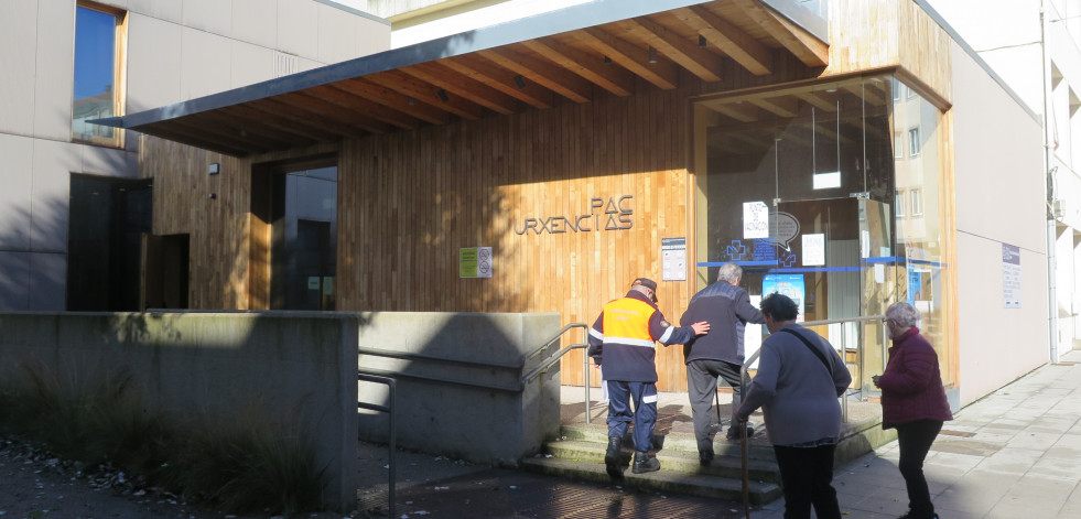 Protección Civil coopera con el centro de salud larachés en la doble campaña de vacunación