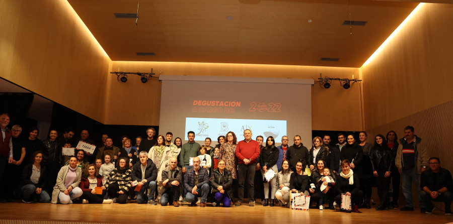 La Cafetería Suiza y la Taberna de San Cristovo ganan “Destapa A Laracha”