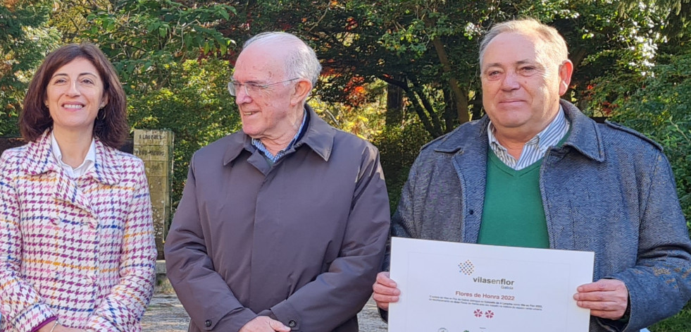 Ponteceso y A Laracha reciben el reconocimiento  del certamen “Vilas en flor”