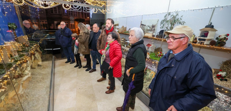 Ponteceso exhibe un belén con piezas artesanales de Buño