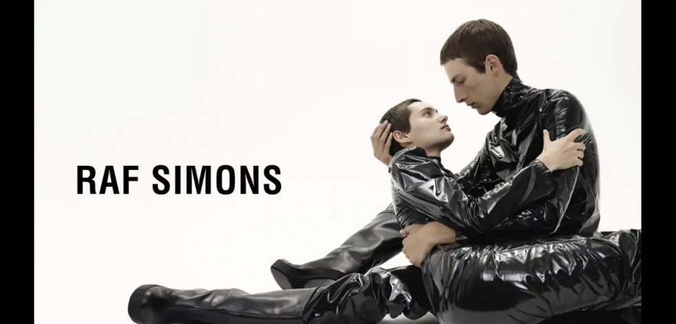 Raf Simons cierra su marca