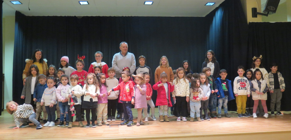 A Laracha y Vimianzo premian las mejores postales de Navidad