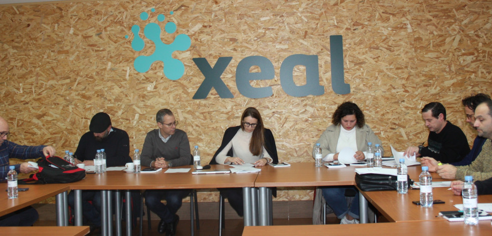 Firmado el primer convenio colectivo de XEAL