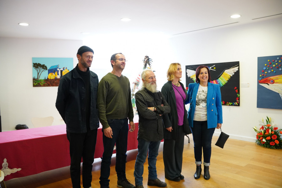 Una exposición ensalza la figura y la obra de Man en Camelle