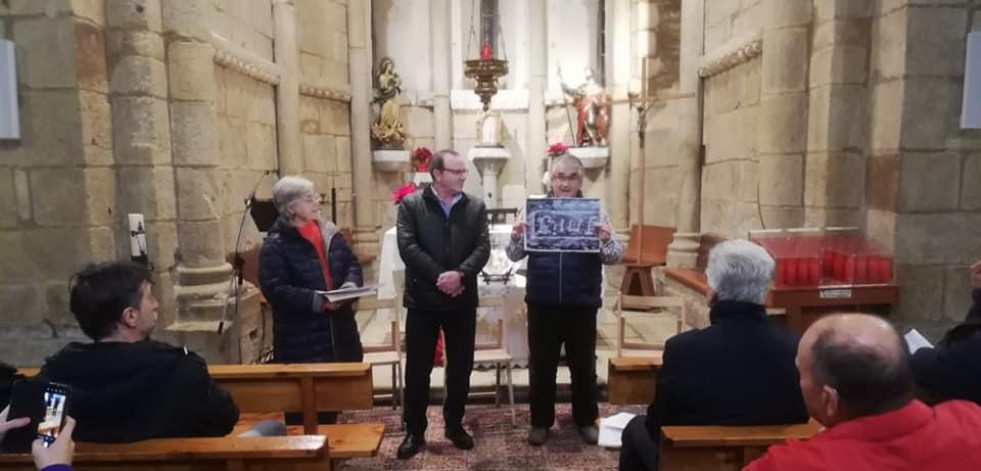 Presentación literaria y visita a la iglesia de Mens