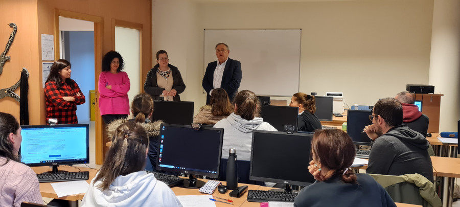 Comienza la formación sociosanitaria en el centro de A Laracha