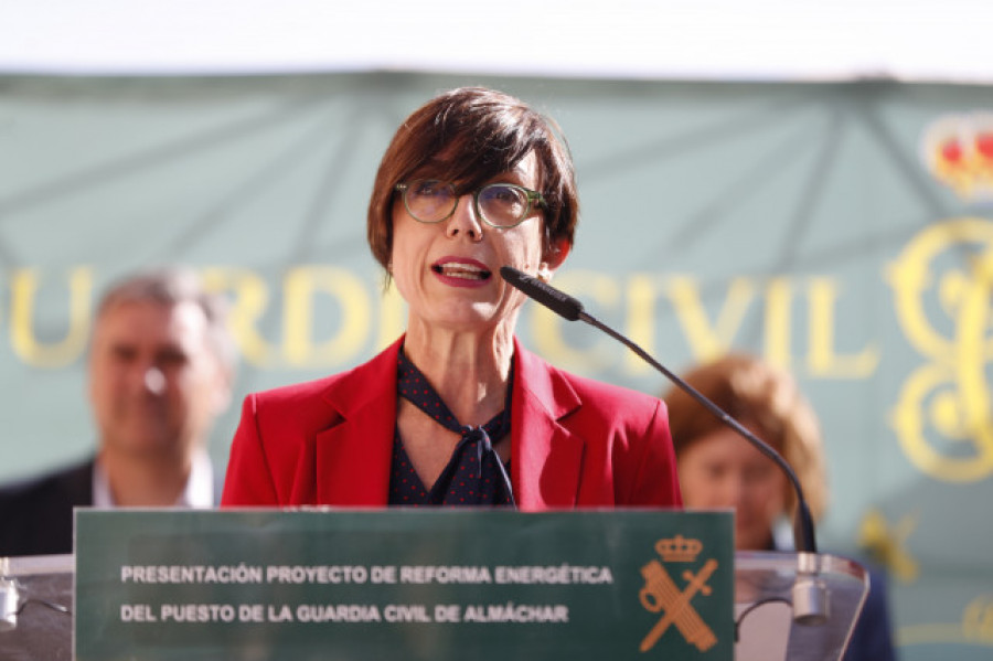 Dimite la directora general de la Guardia Civil