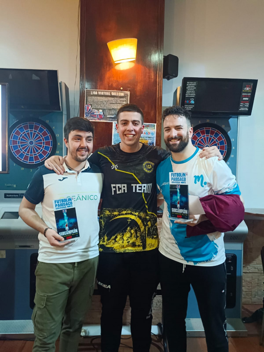 El torneo de futbolín en la cervecería Norte de Paiosaco ya tiene a los ganadores