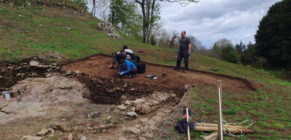 En marcha la segunda excavación en el castro larachés de Montes Claros