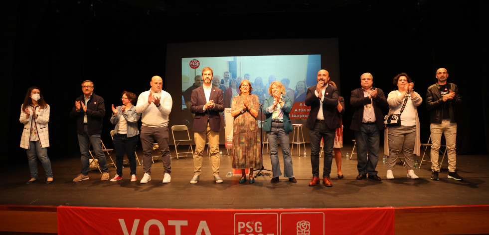 Los socialistas carballeses se comprometen a mejorar el día a día de los vecinos