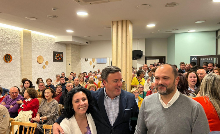 El PSOE consigue una histórica mayoría absoluta en Cee con Margarita Lamela