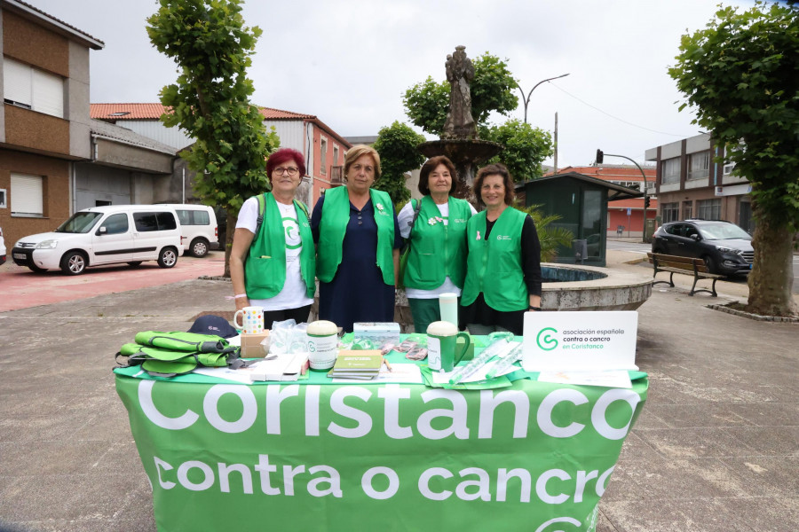 Mesa informativa en Agualada sobre el cáncer de piel