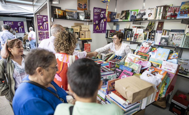 Regueifa para despedir la Praza dos Libros