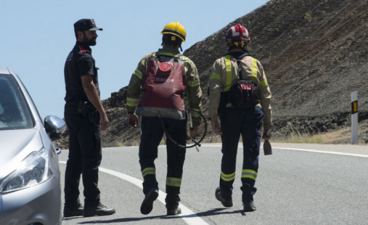 Localizan un cuerpo calcinado en un terreno de A Estrada