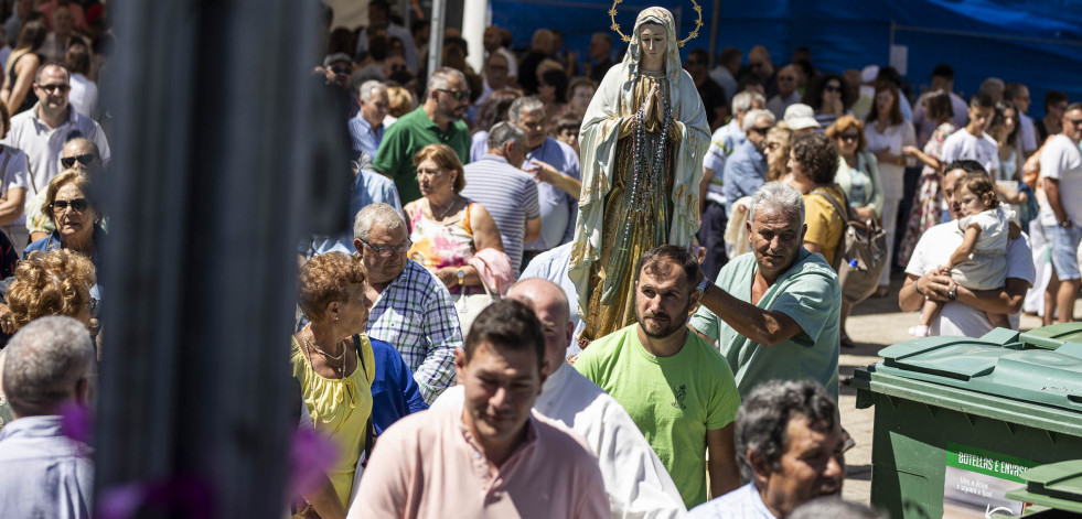 Procesión de San Cristóbal en Carballo