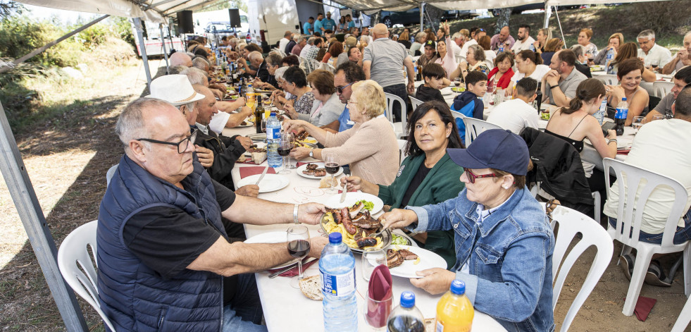 ​Churrascada para despedir las fiestas en Soandres