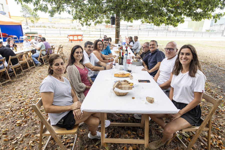 Fiesta de la Agrupación de Voluntarios de Protección Civil de Carballo