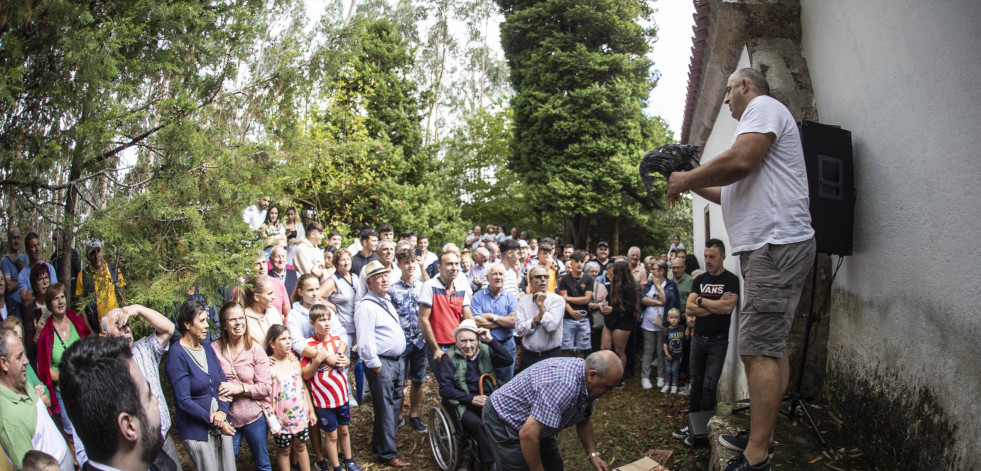 La romería de San Roque do Monte de Mira (Zas)