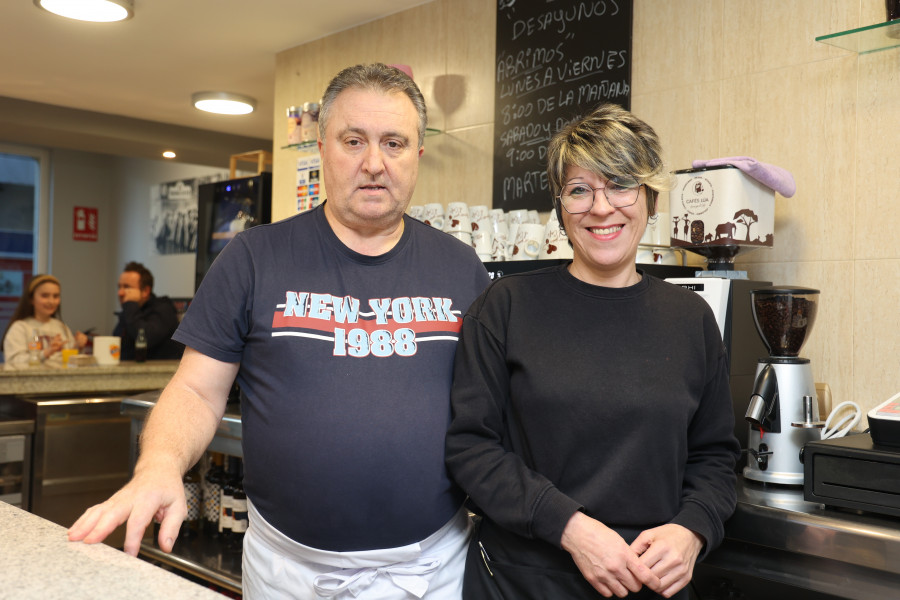 Reapertura en Carballo de “A Taberna do río”