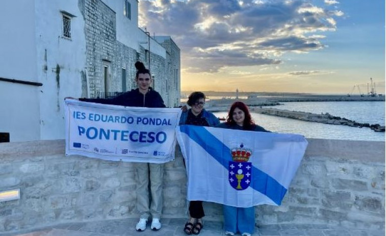 Dos alumnos del IES Eduardo Pondal de Ponteceso, de Erasmus en Italia