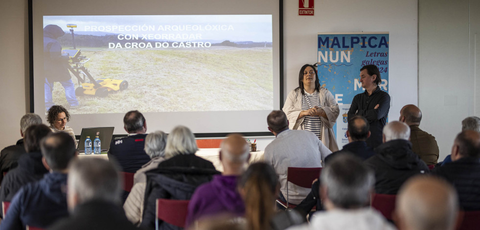 El georradar descubre un foso en el interior de la Croa do Castro