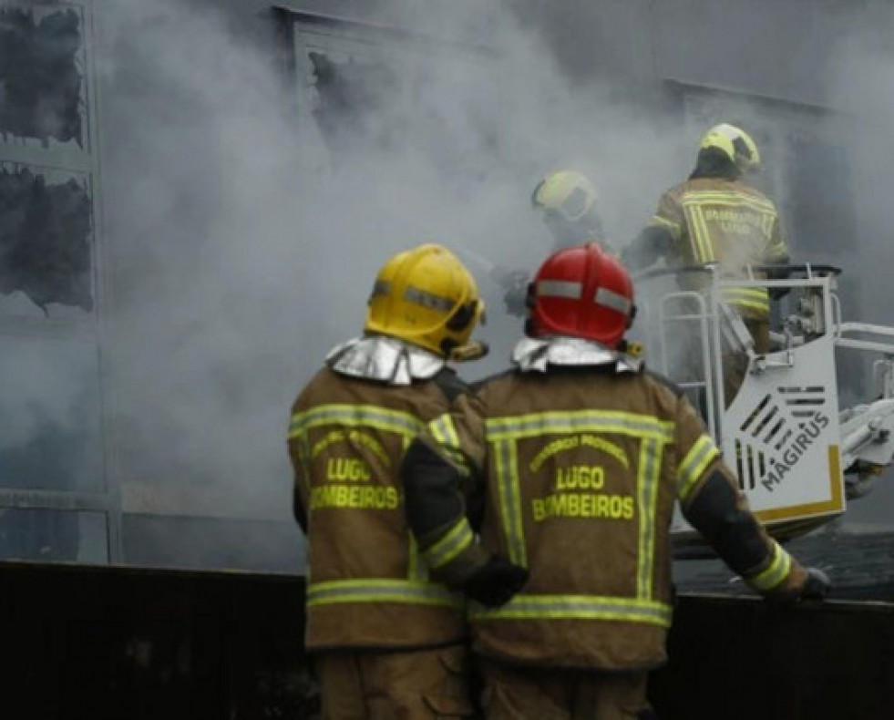 Losbomberosavisandelaumentodeincendiosenlosedificiosdeviviendas