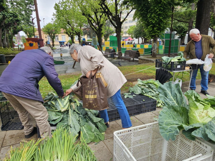 La huerta, protagonista en la feria de Carballo