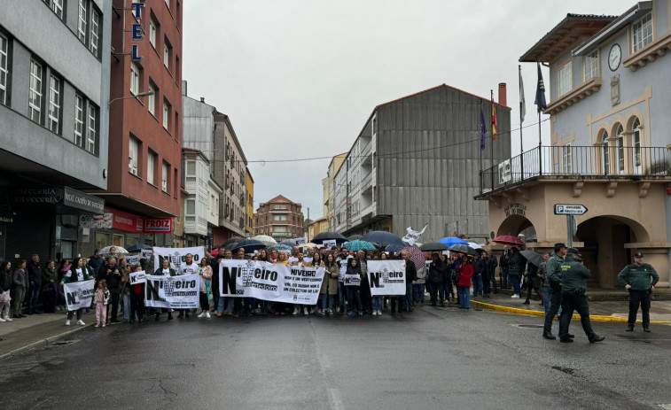 Ayuntamiento de Val do Dubra y vecinos se unen contra el  proyecto del vertedero de Niveiro