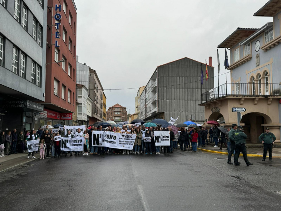 Ayuntamiento de Val do Dubra y vecinos se unen contra el  proyecto del vertedero de Niveiro