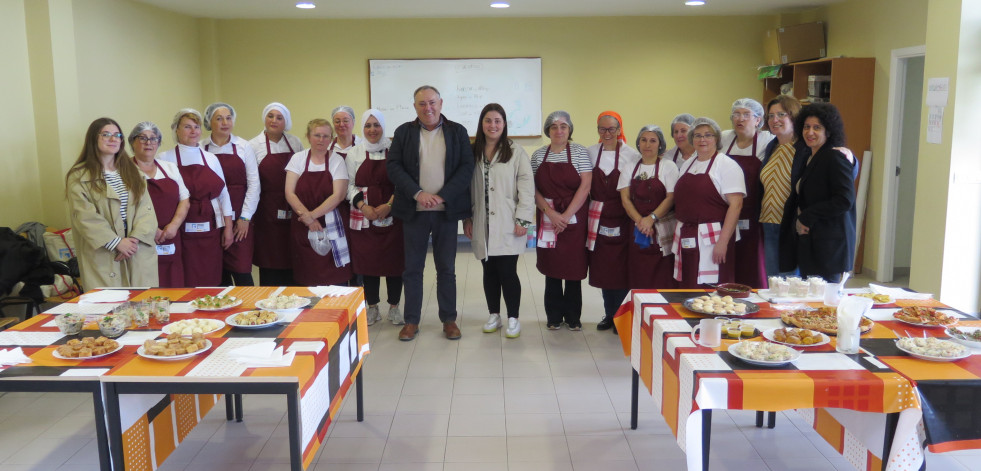 Dieciséis personas participaron en la acción formativa de cocina del PIE de A Laracha