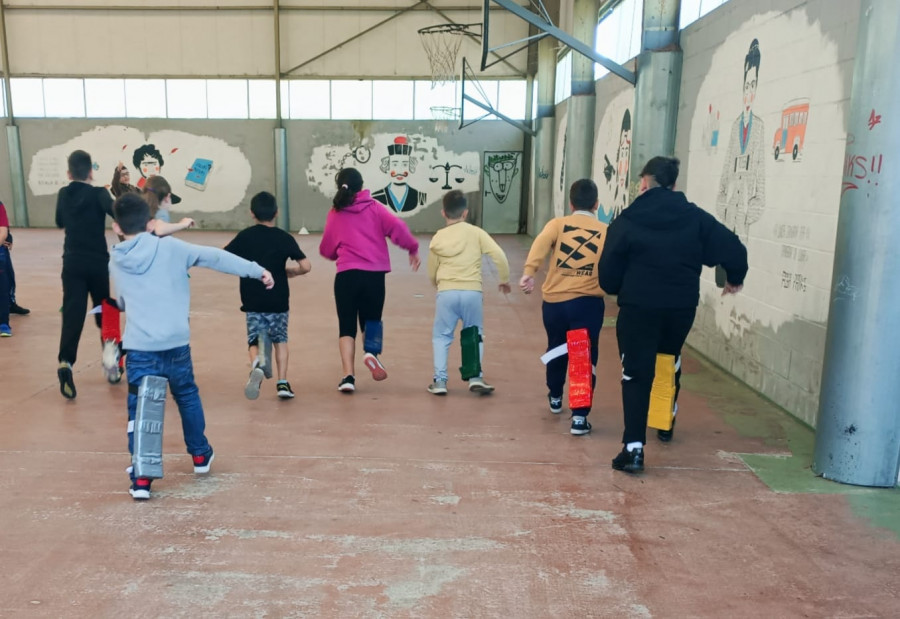 Un paso máis lleva el deporte adaptado al CEIP Bergantiños