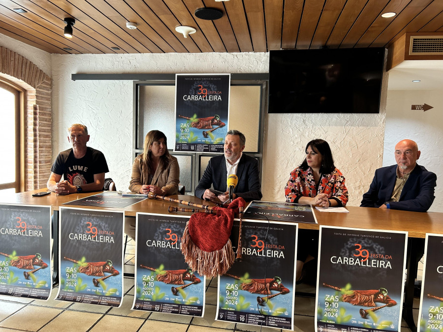 Guadi Galego, Amparanoia y Mondra, entre los artistas del cartel da Carballeira de Zas