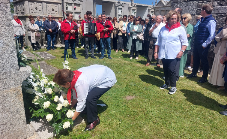 Merecido y concurrido homenaje póstumo en Nantón a Carmen García Martínez