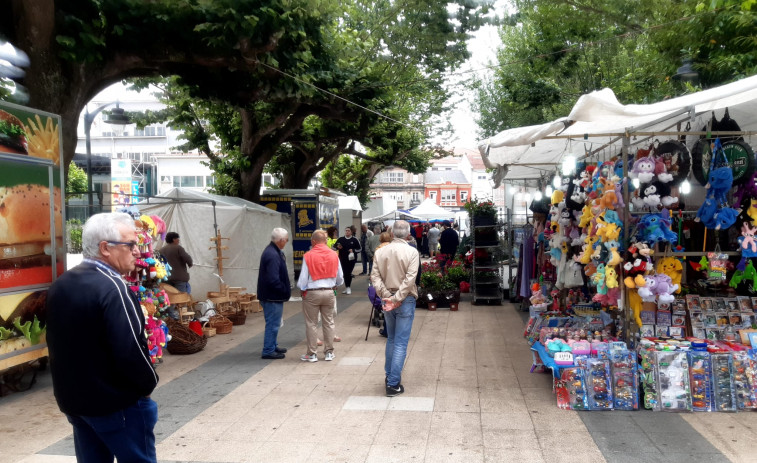 La festividad de San Xoán, elemento común en las ferias dominicales de la comarca