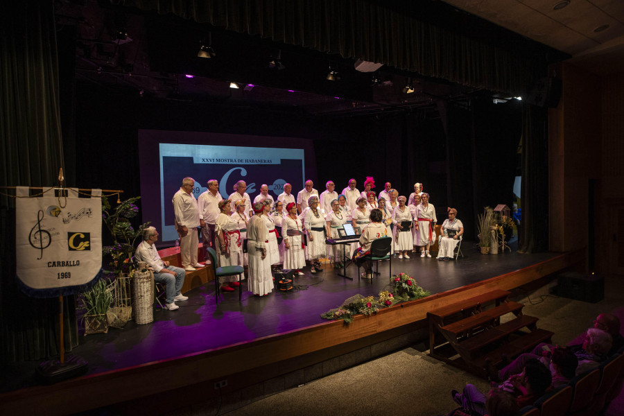 El San Xoán se despide a lo grande con fuegos y conciertos multitudinarios