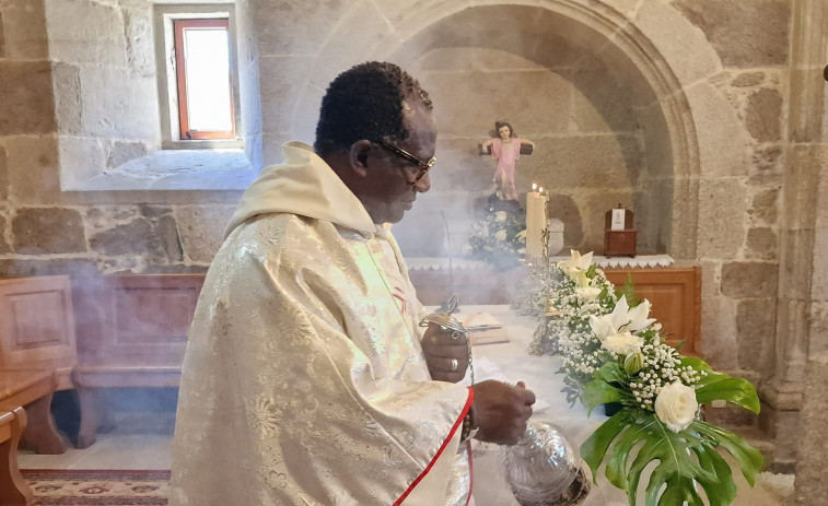 El párroco Desiré Kouakou celebrará sus bodas de plata el 24 de julio