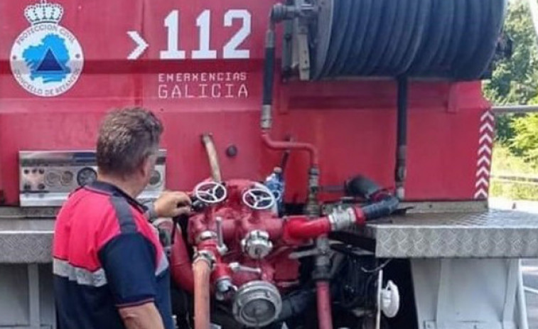 Arde una cocina en el centro de Muxía